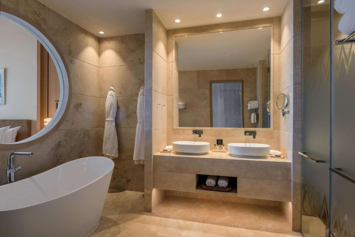 CAP ST GEORGES HOTEL