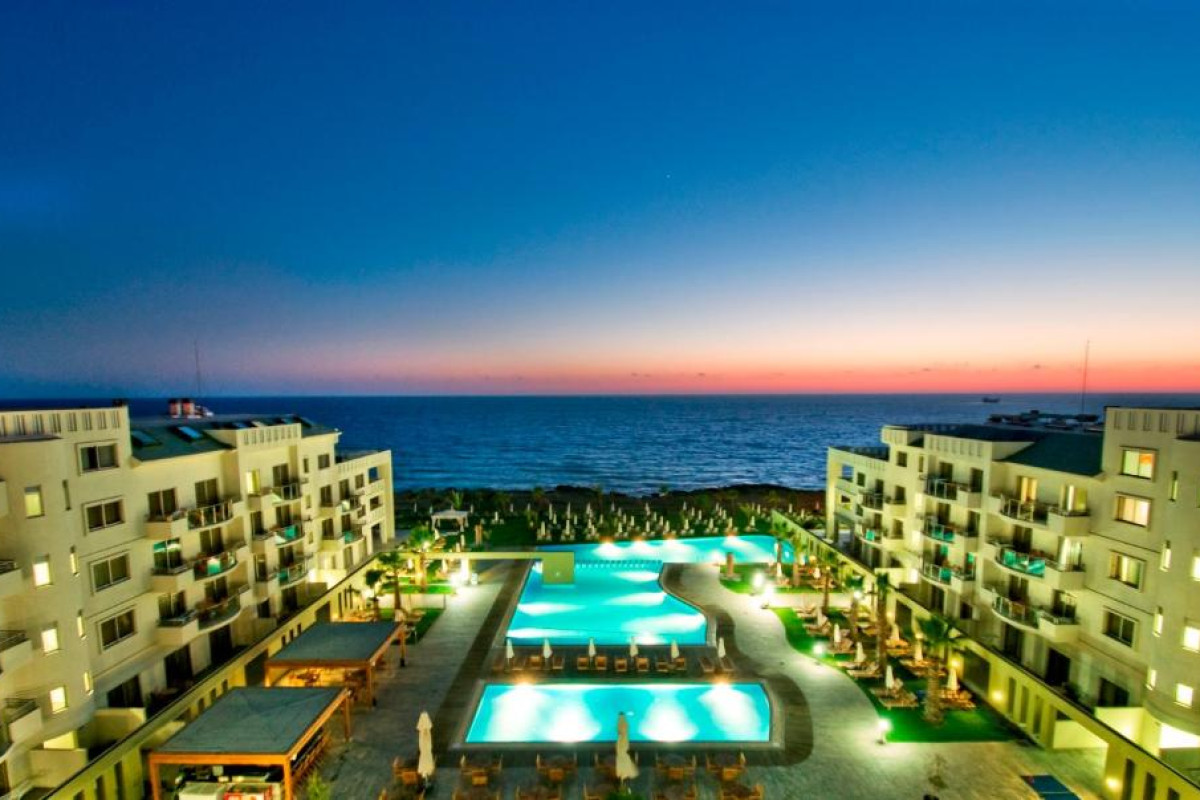 CAPITAL COAST RESORT