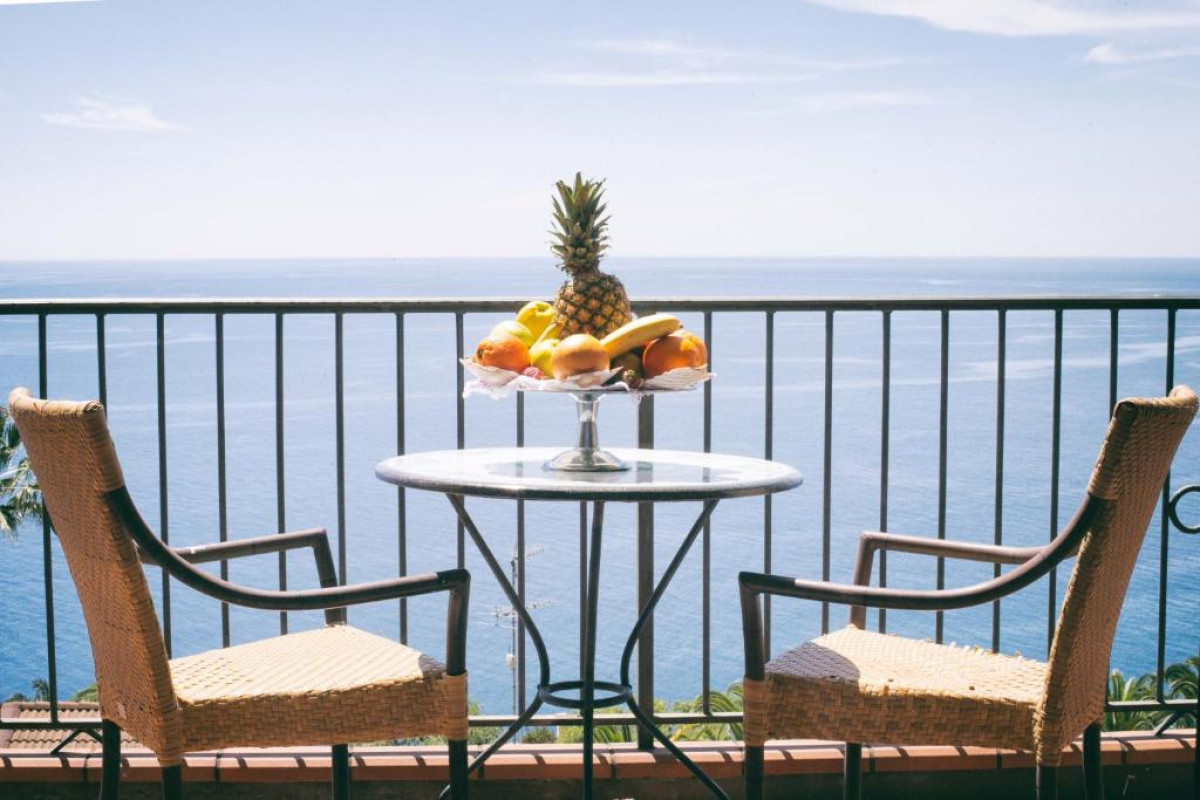 CAPO DEI GRECI – TAORMINA COAST RESORT HOTEL & SPA