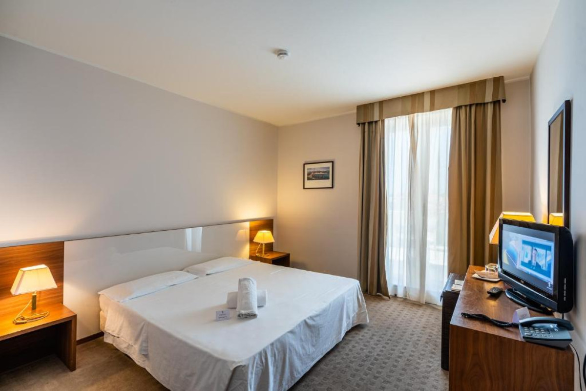 Hotel Capo Peloro