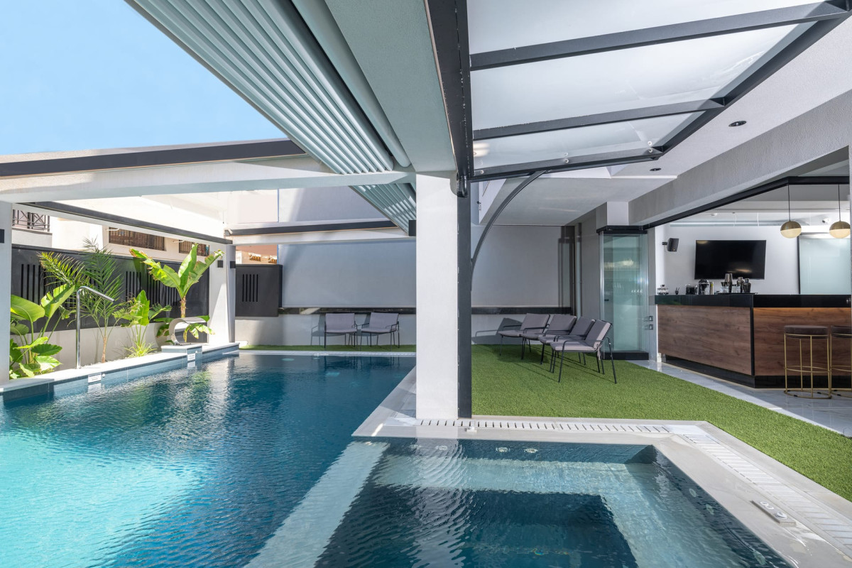 Captain Napoleon Paterakis CNP Luxurious Suites