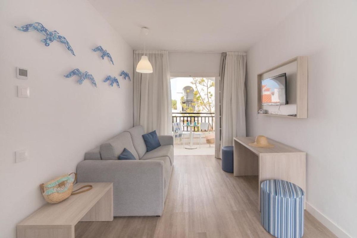 Carema Club Resort