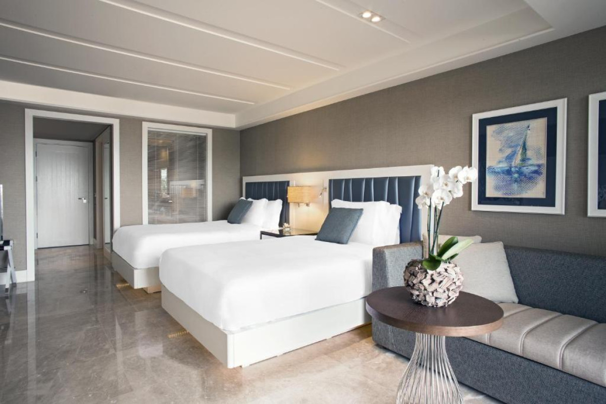 CARESSE LUXURY COLECTION RESORT SPA
