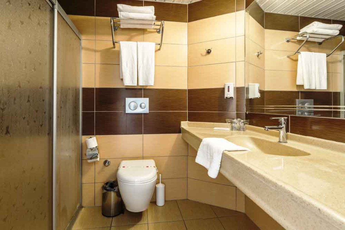 CARETTA BEACH HOTEL