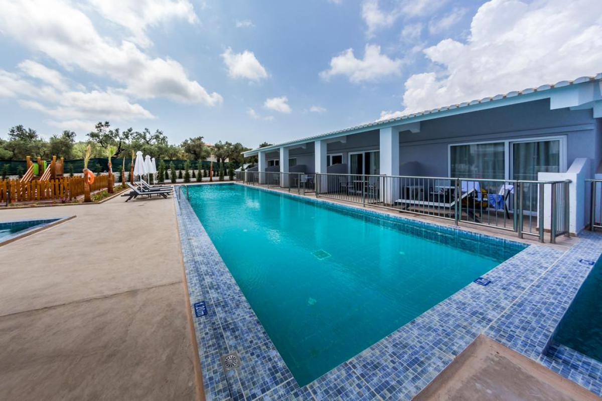 Caretta Paradis Hotel