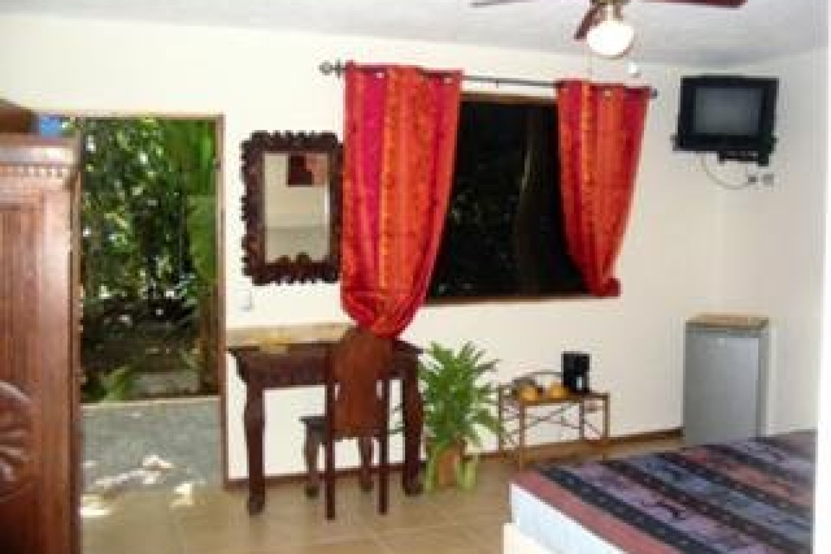 CARIBLUE BEACH AND JUNGLE RESORT