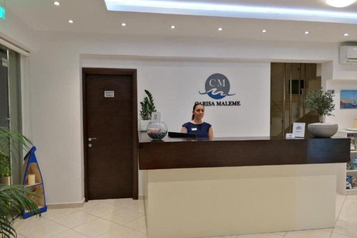 Carisa Suites and Apartments