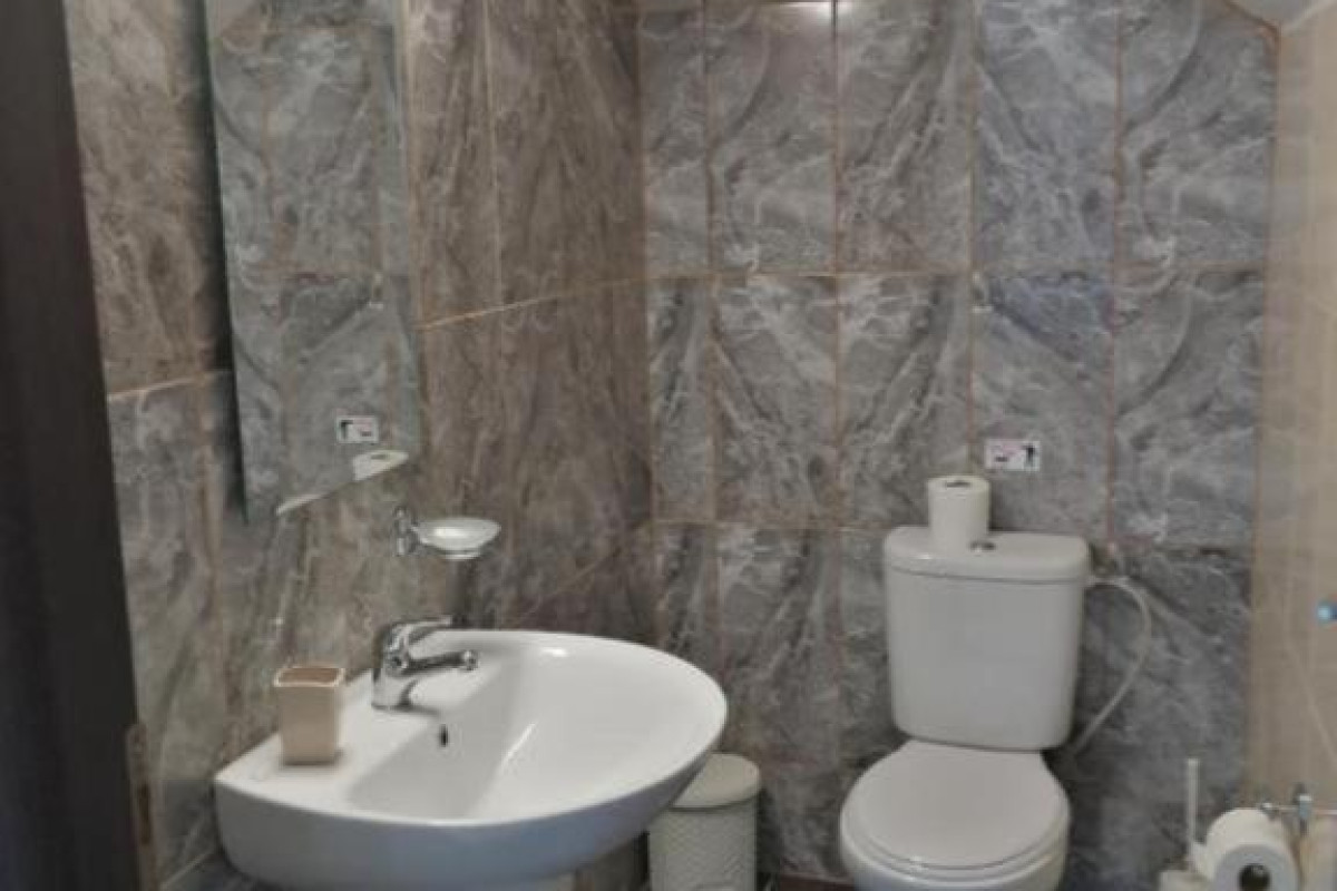 Carisa Suites and Apartments