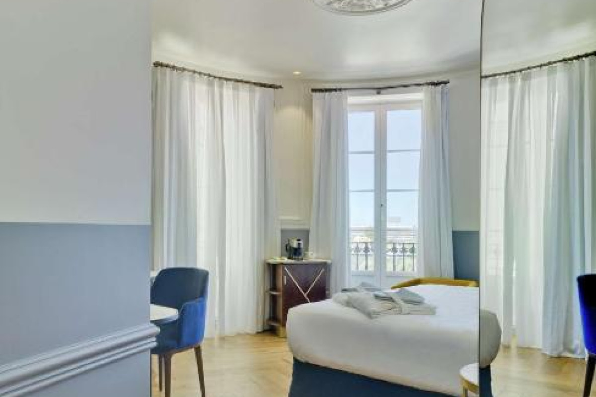 Casa Alberola Alicante Curio Collection by Hilton