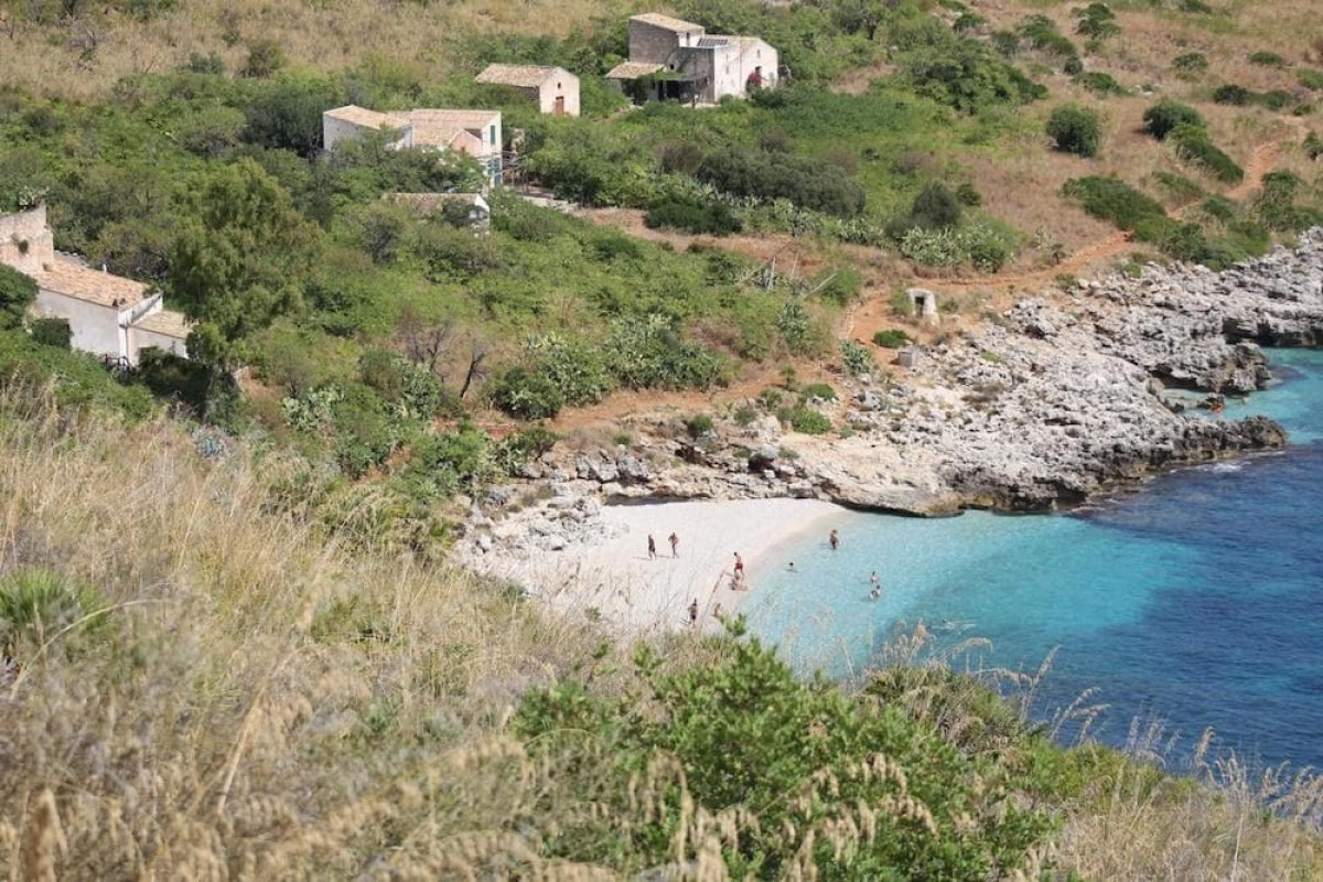 Case Vacanze La Giara