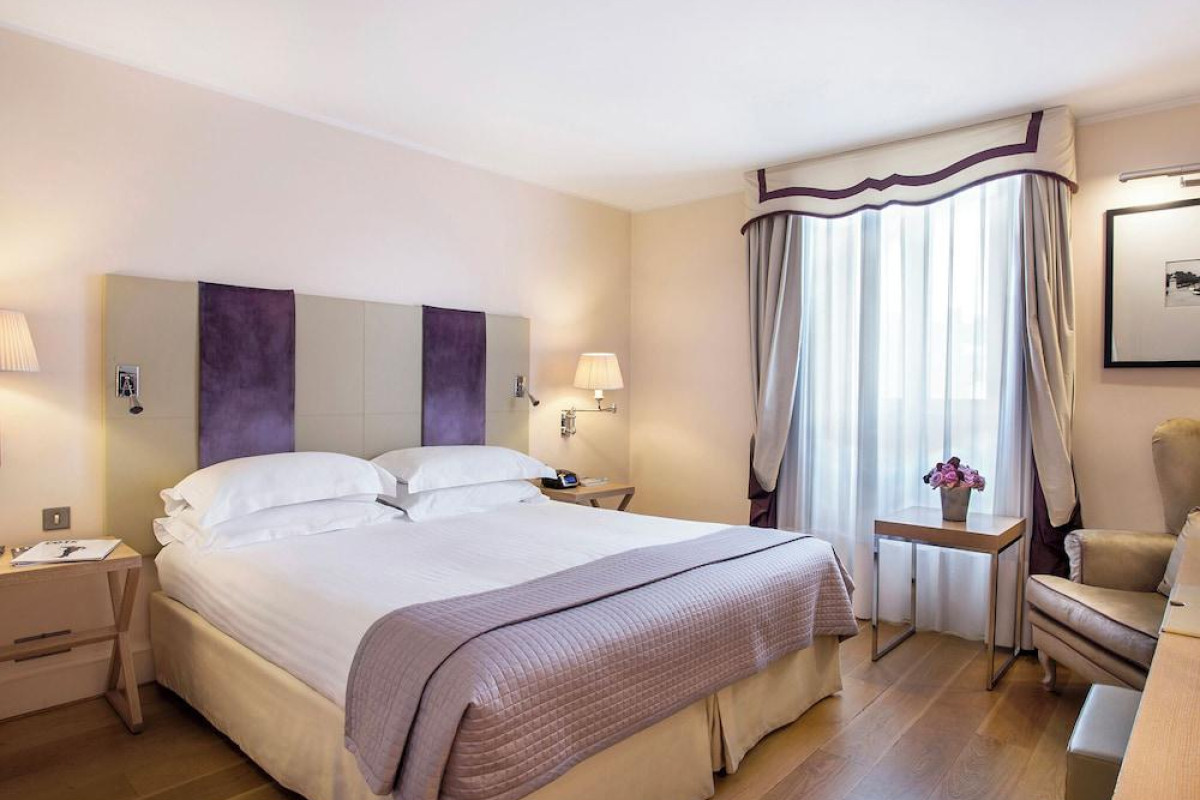 Castille Paris
