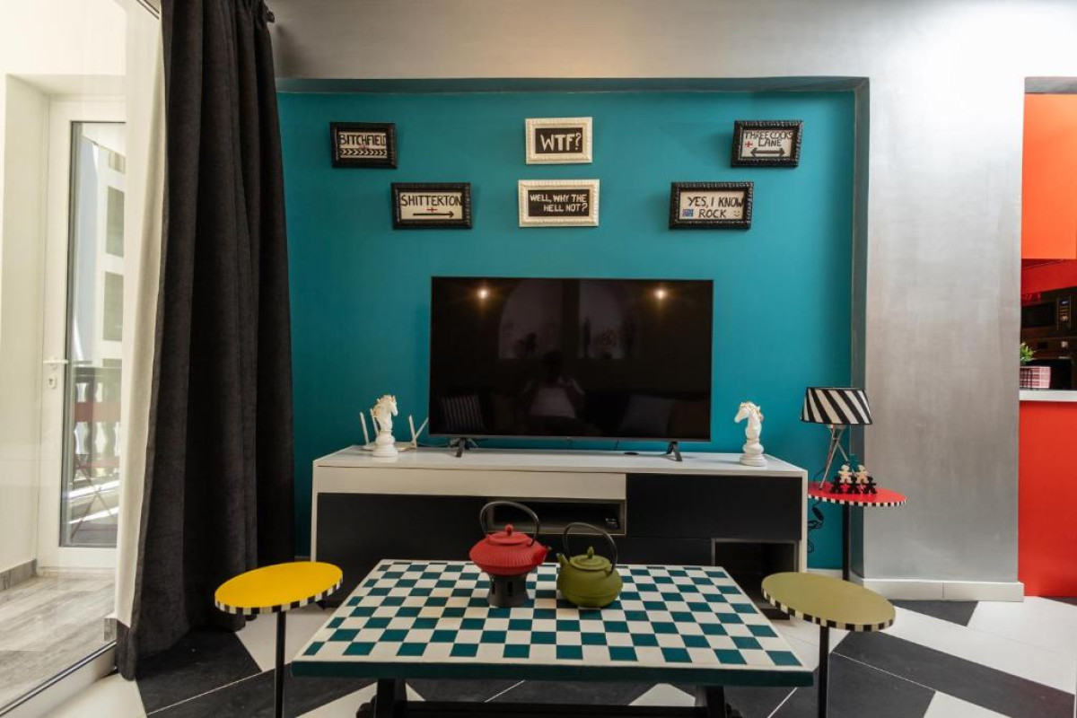 CASTLE HOLIDAY APARTMENTS