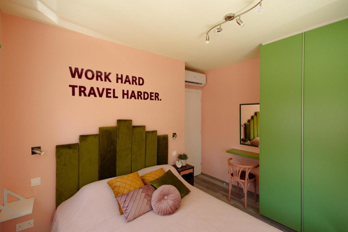 CASTLE HOLIDAY APARTMENTS