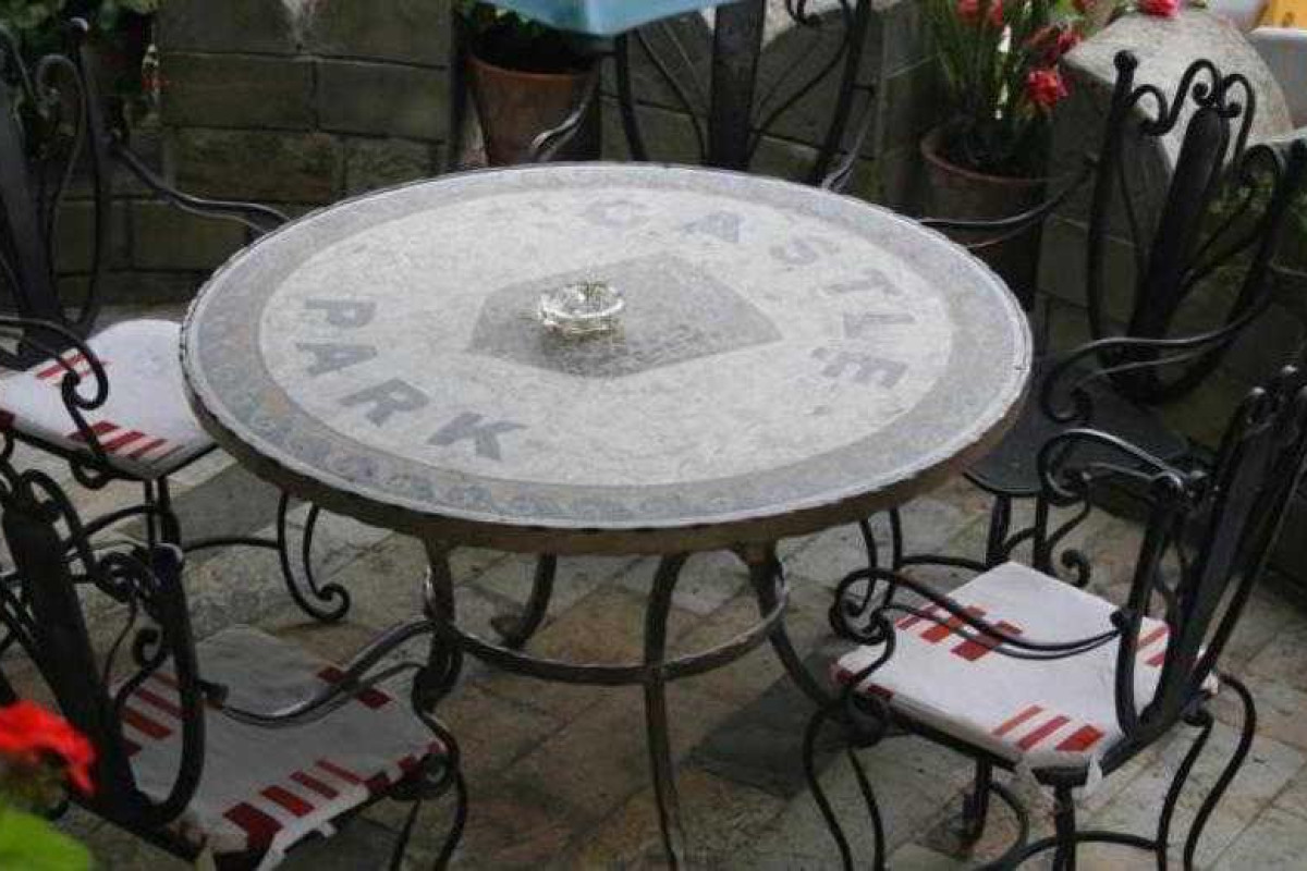 Castle Park Berat