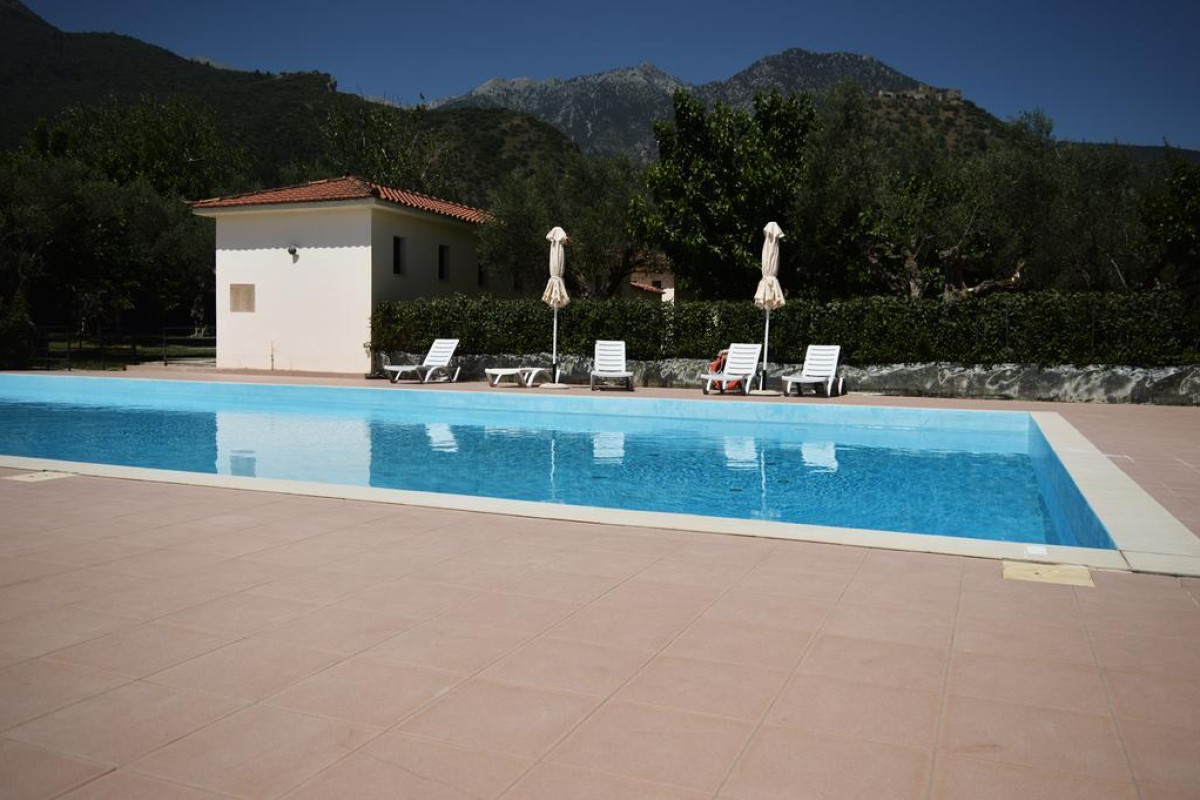 Castle View Bungalows