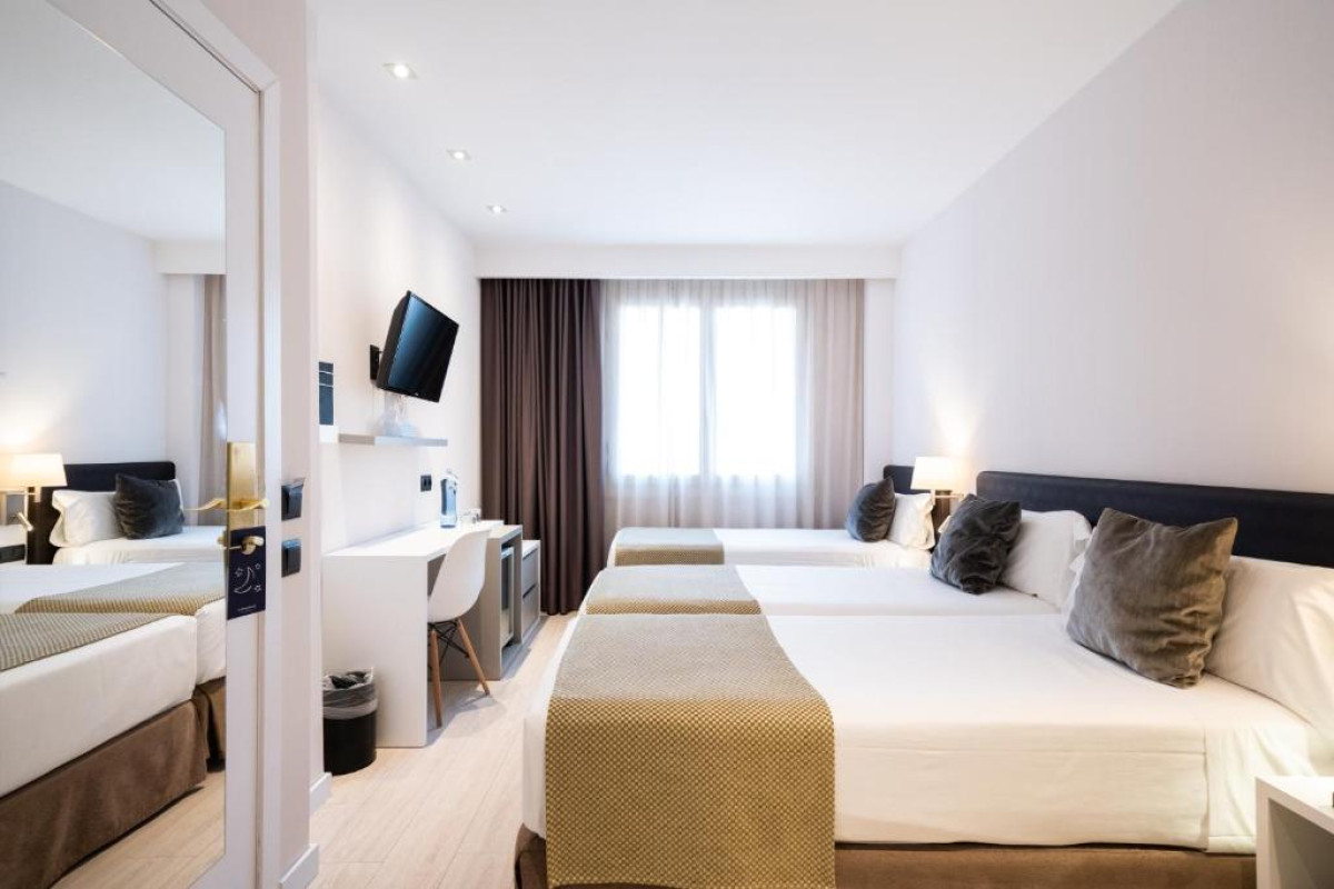 Hotel Catalonia Albeniz