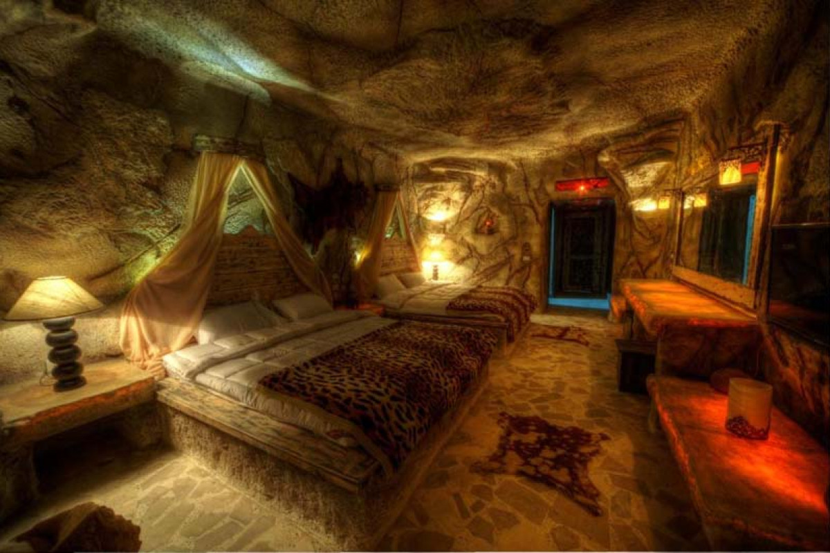 CAVES BEACH  (ADULT ONLY)