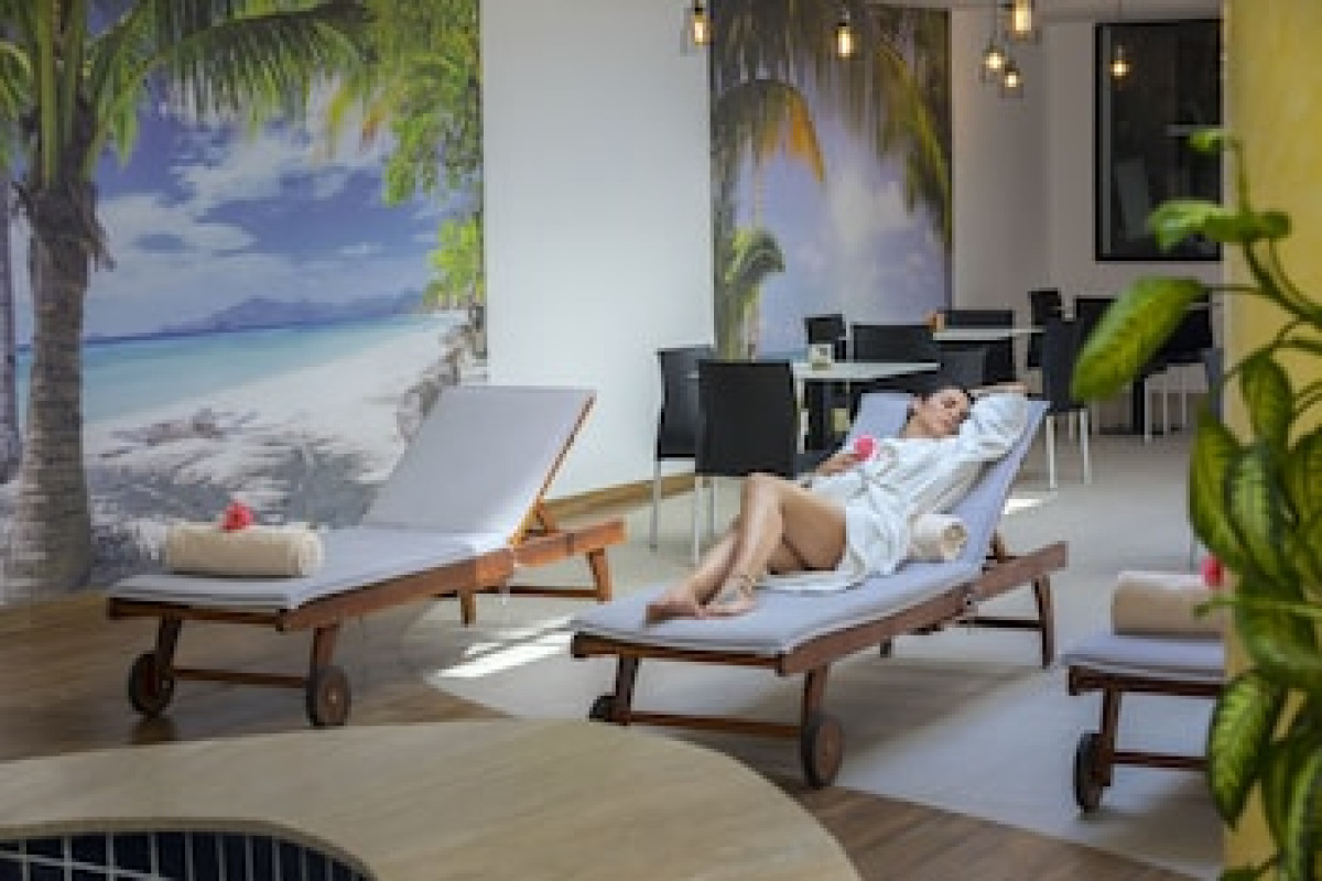 CAVO MARIS BEACH