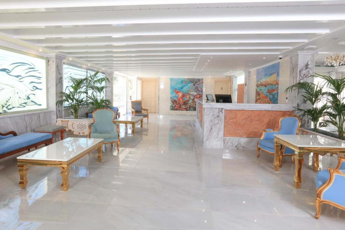 Cavomarina Beach Hotel