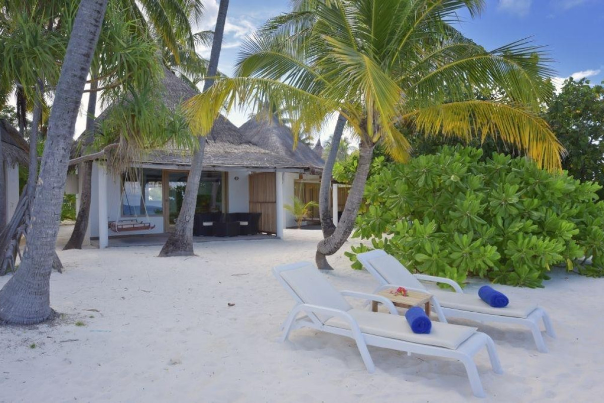 Angaga Island Resort & Spa
