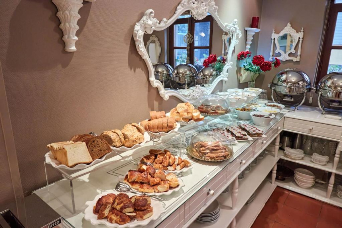 CELAL SULTAN HOTEL