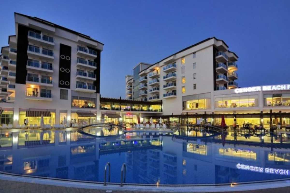 CENGER BEACH RESORT
