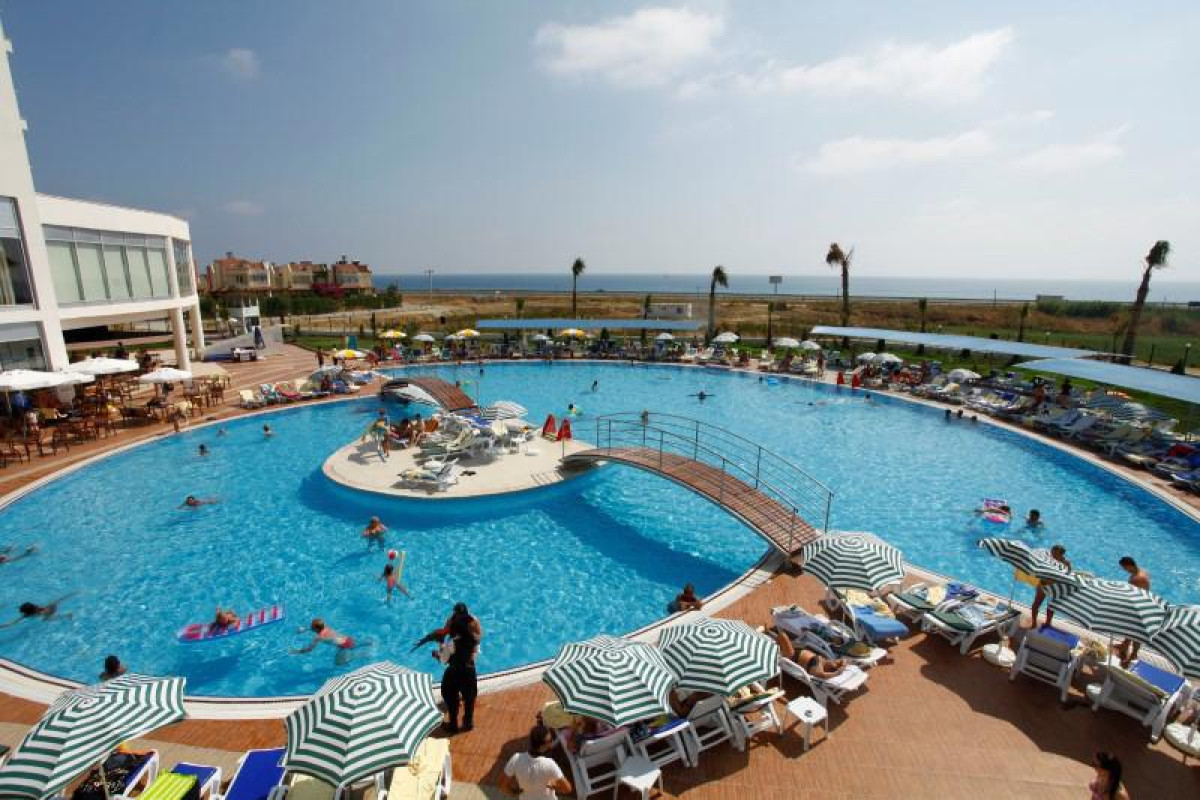 Cenger Beach Resort & Spa