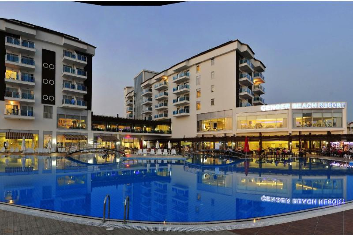 Cenger Beach Resort & Spa