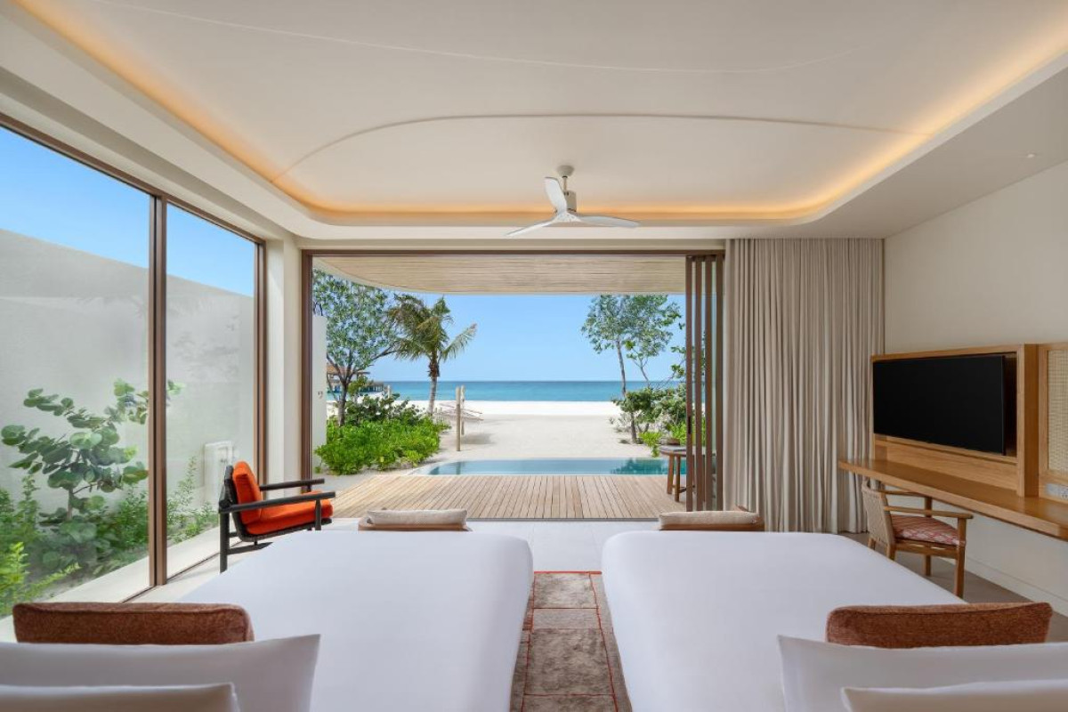 Centara Grand Lagoon Maldives