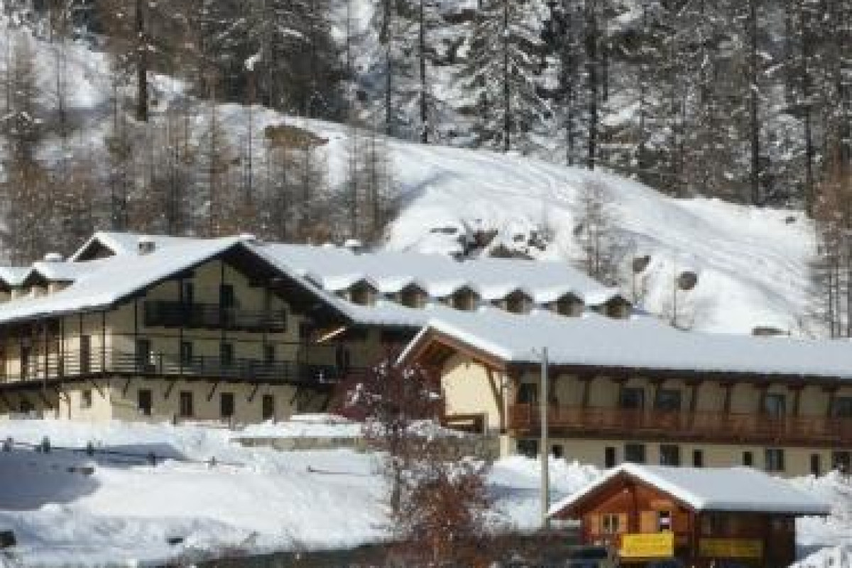Chalet Du Lys Hotel & Spa