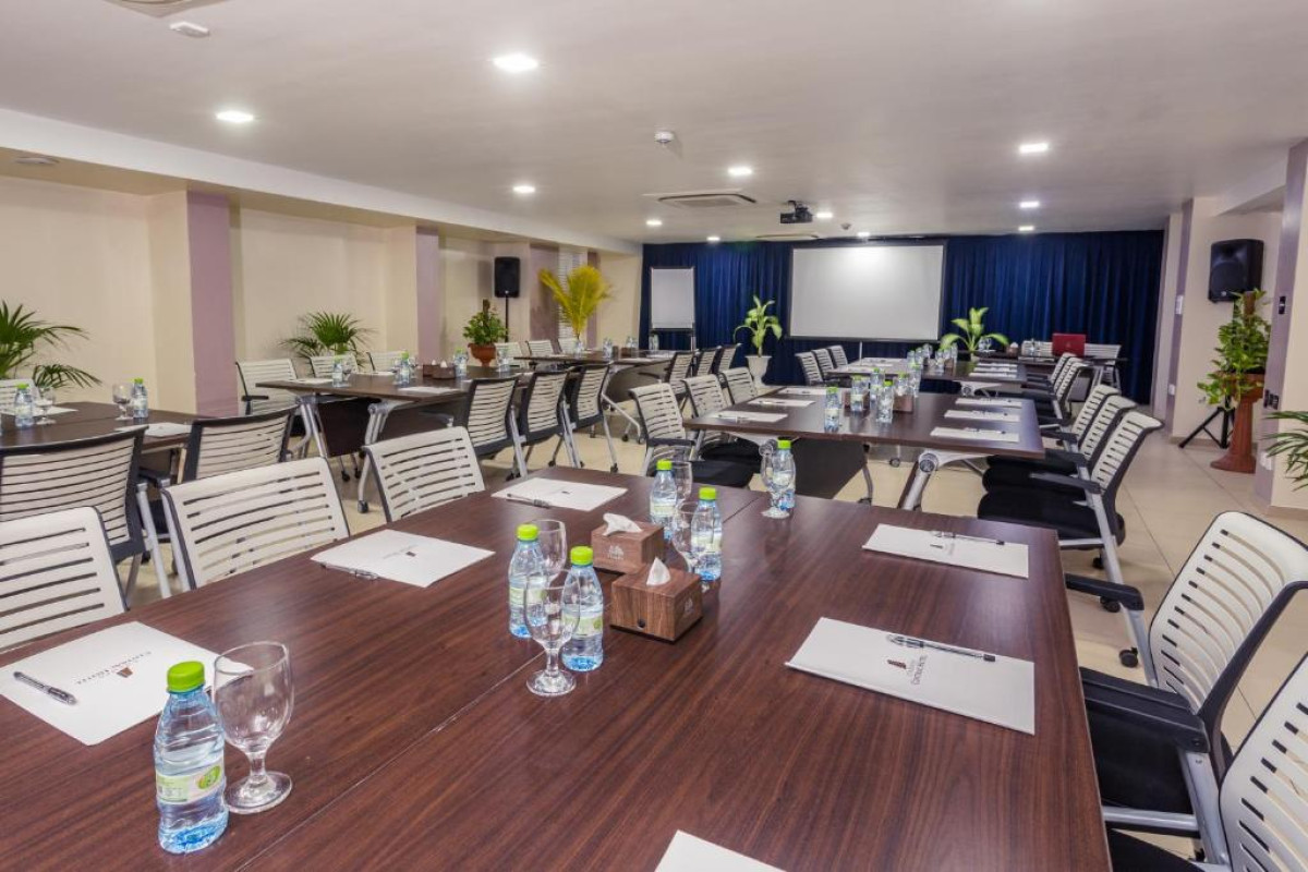 Hotel Champa Central