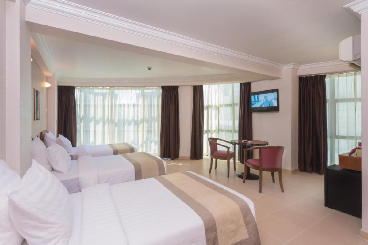 Hotel Champa Central
