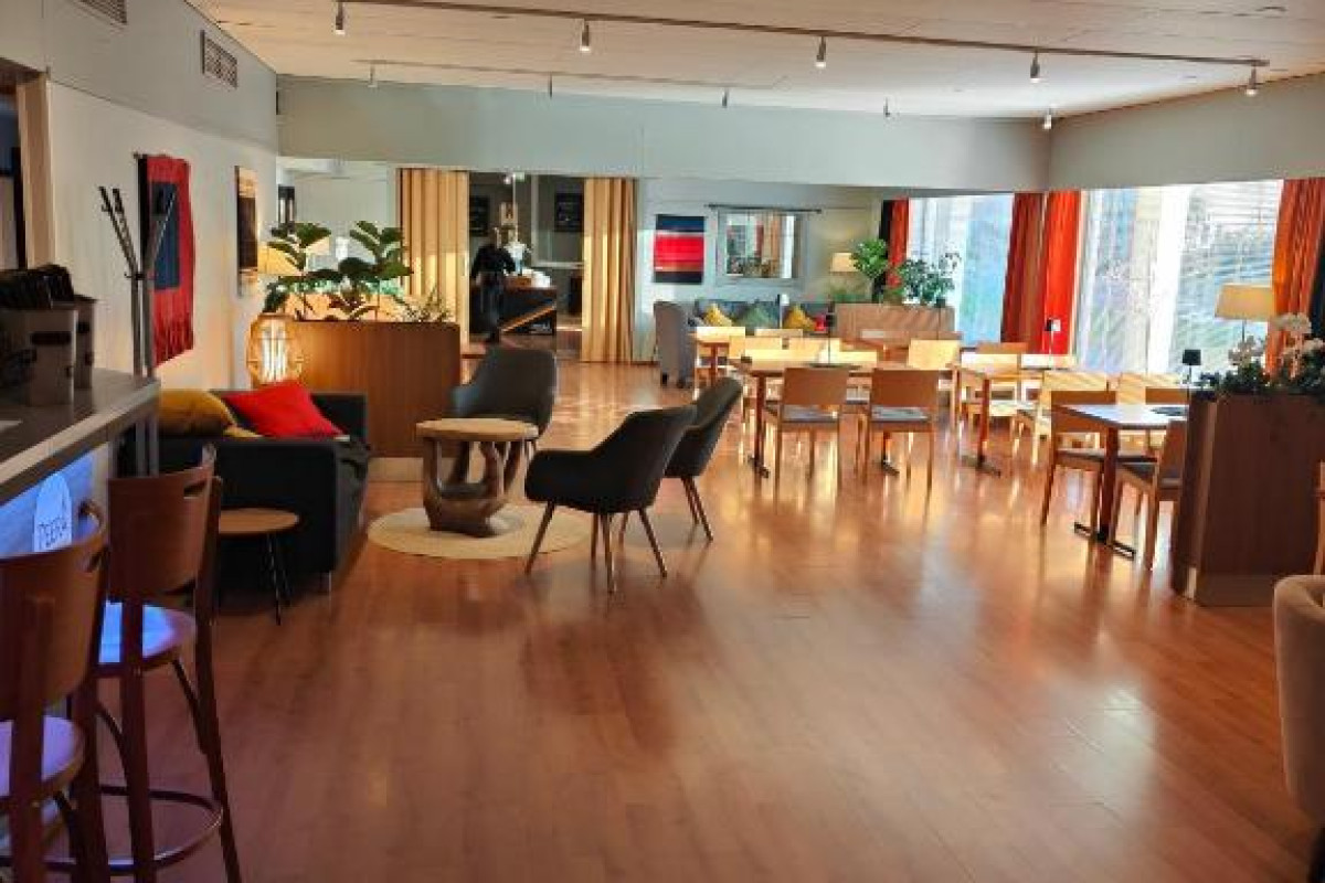 Charter Laponia - Hotel Karhu