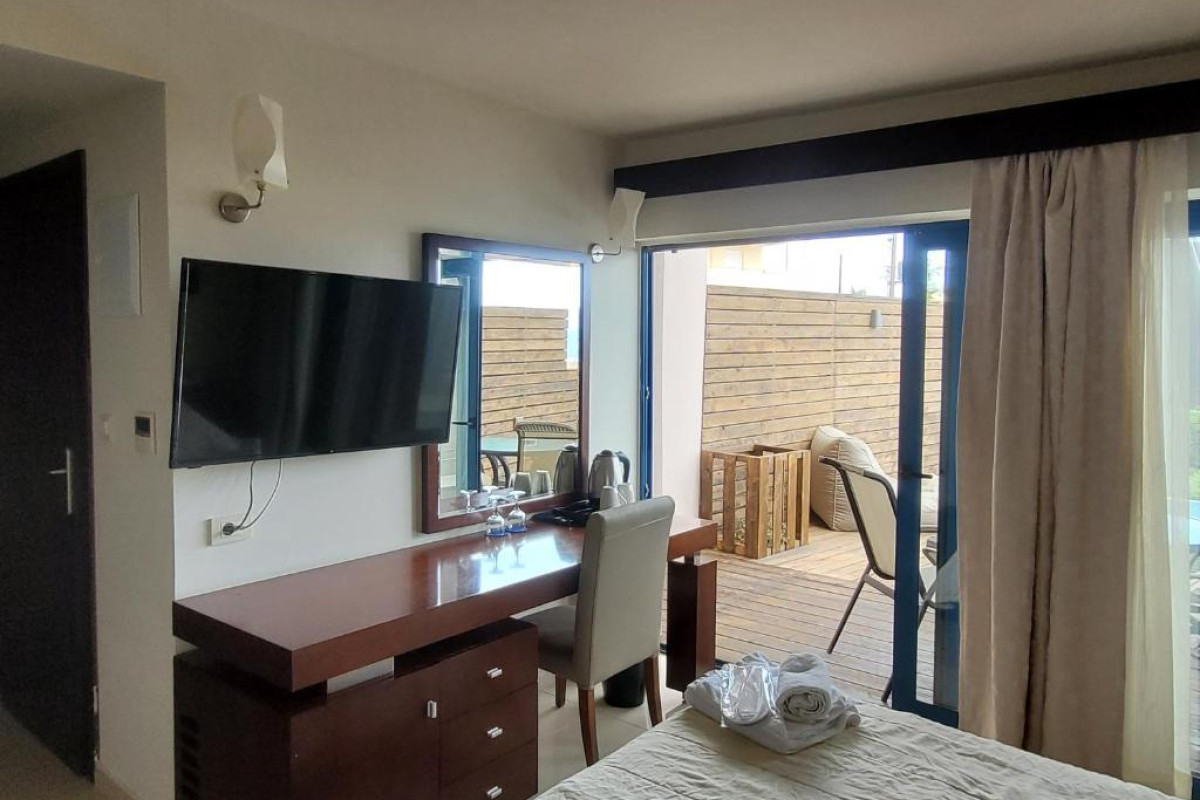 CHQ Galini Sea View