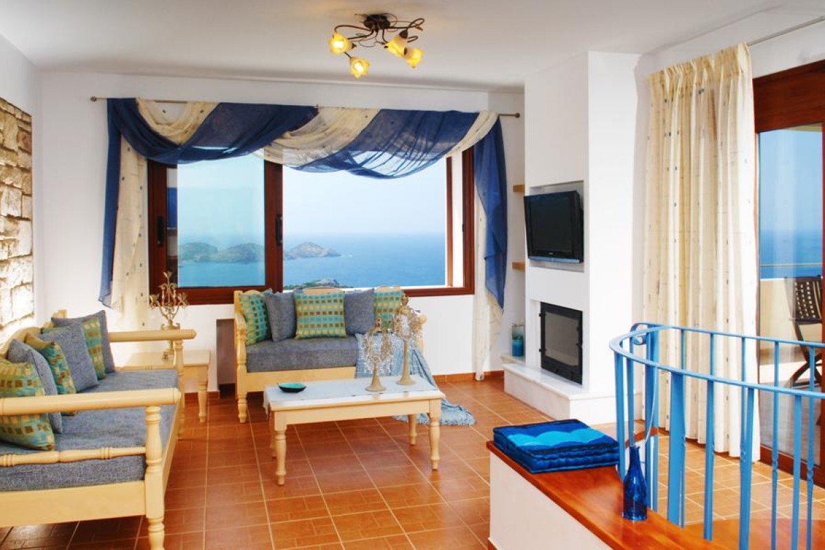 CHC Okeanides Luxury Villas