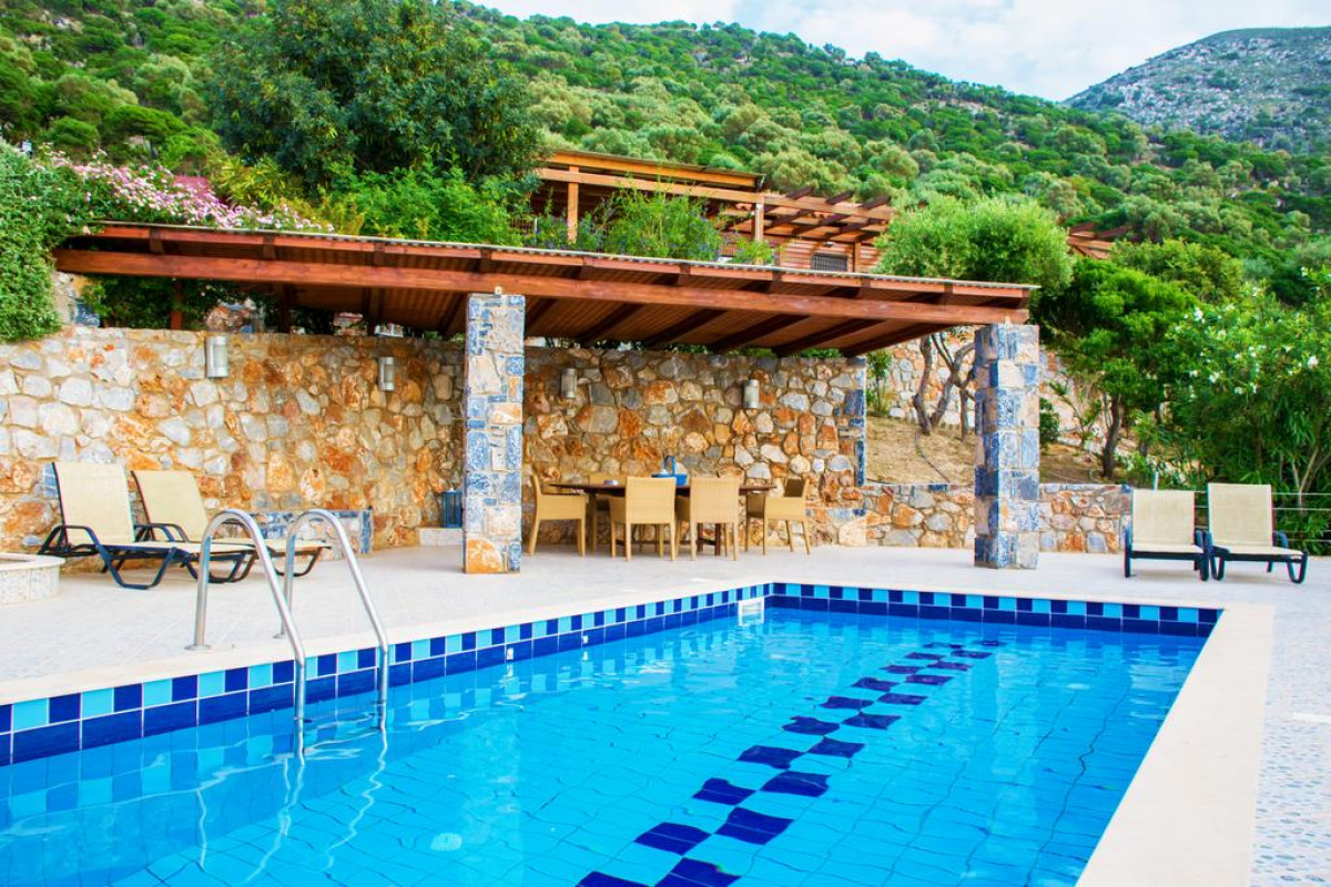 CHC Okeanides Luxury Villas