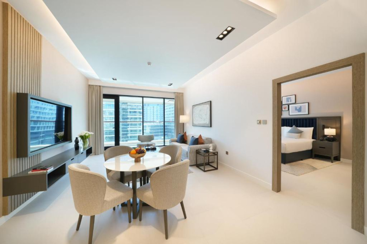 Cheval Maison - The Palm