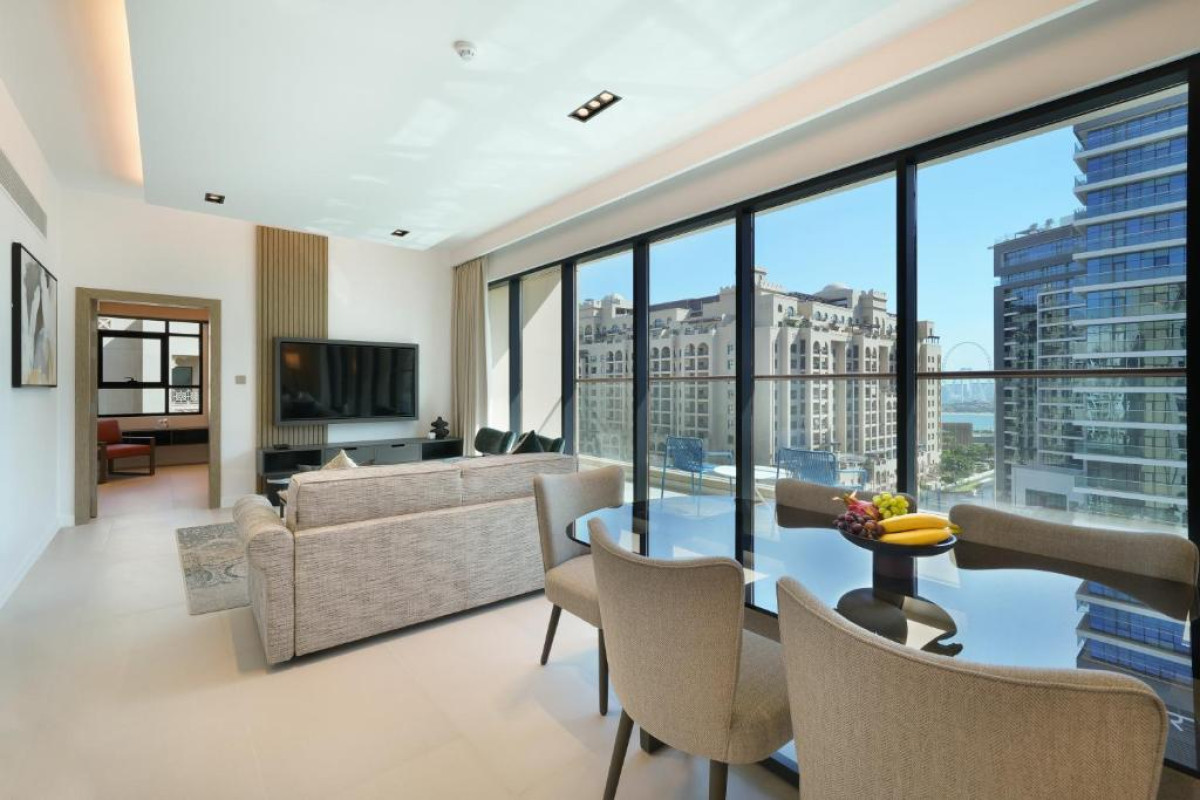 Cheval Maison - The Palm