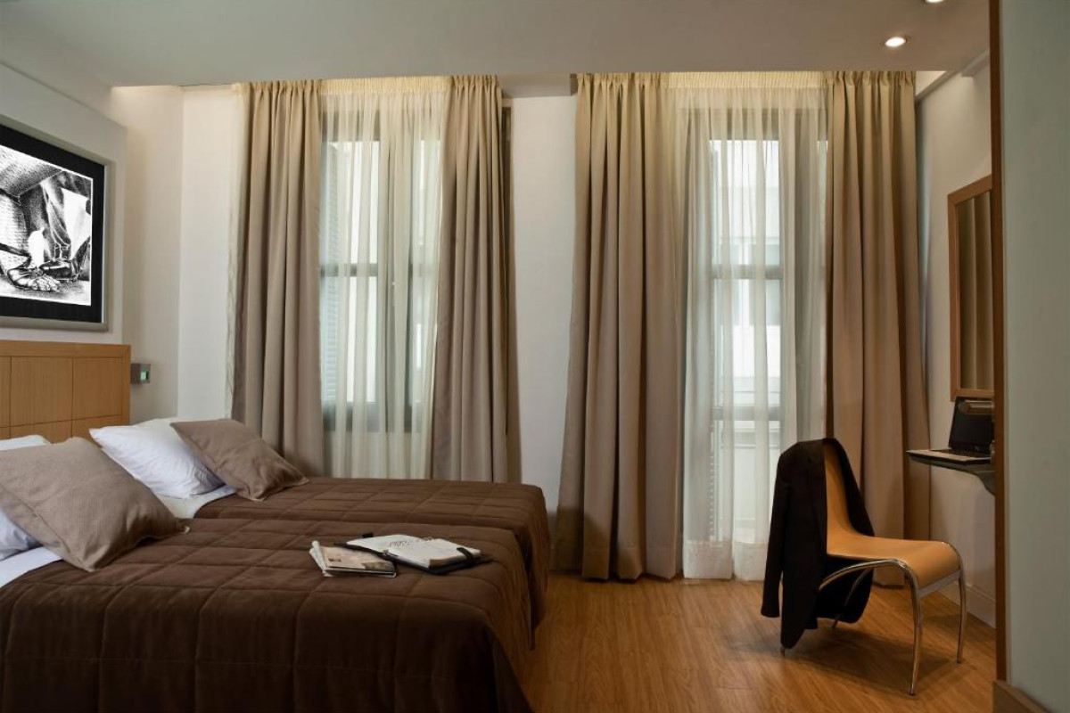 Chic Hotel