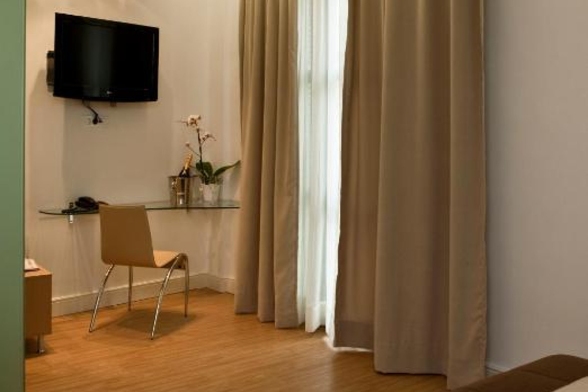 Chic Hotel