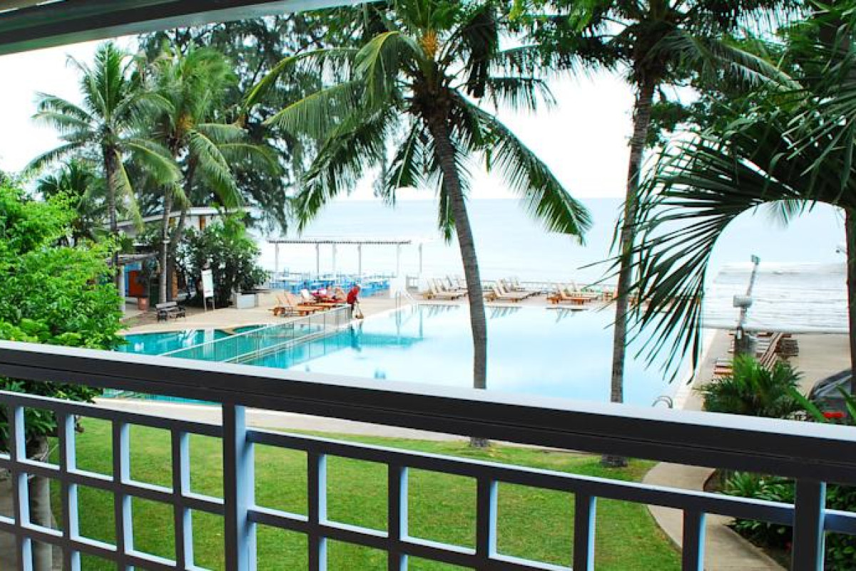 Chom View Hotel