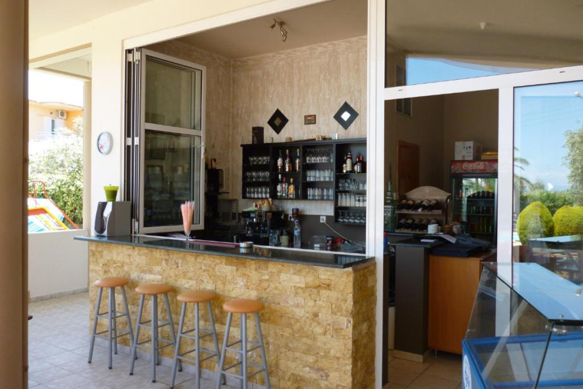CHRISTA HOTEL - LIMENAS