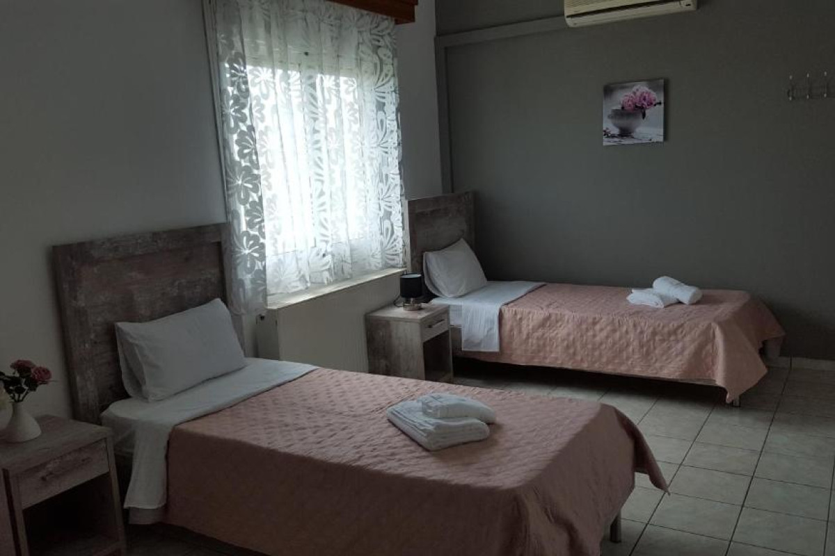 CHRISTA HOTEL - LIMENAS