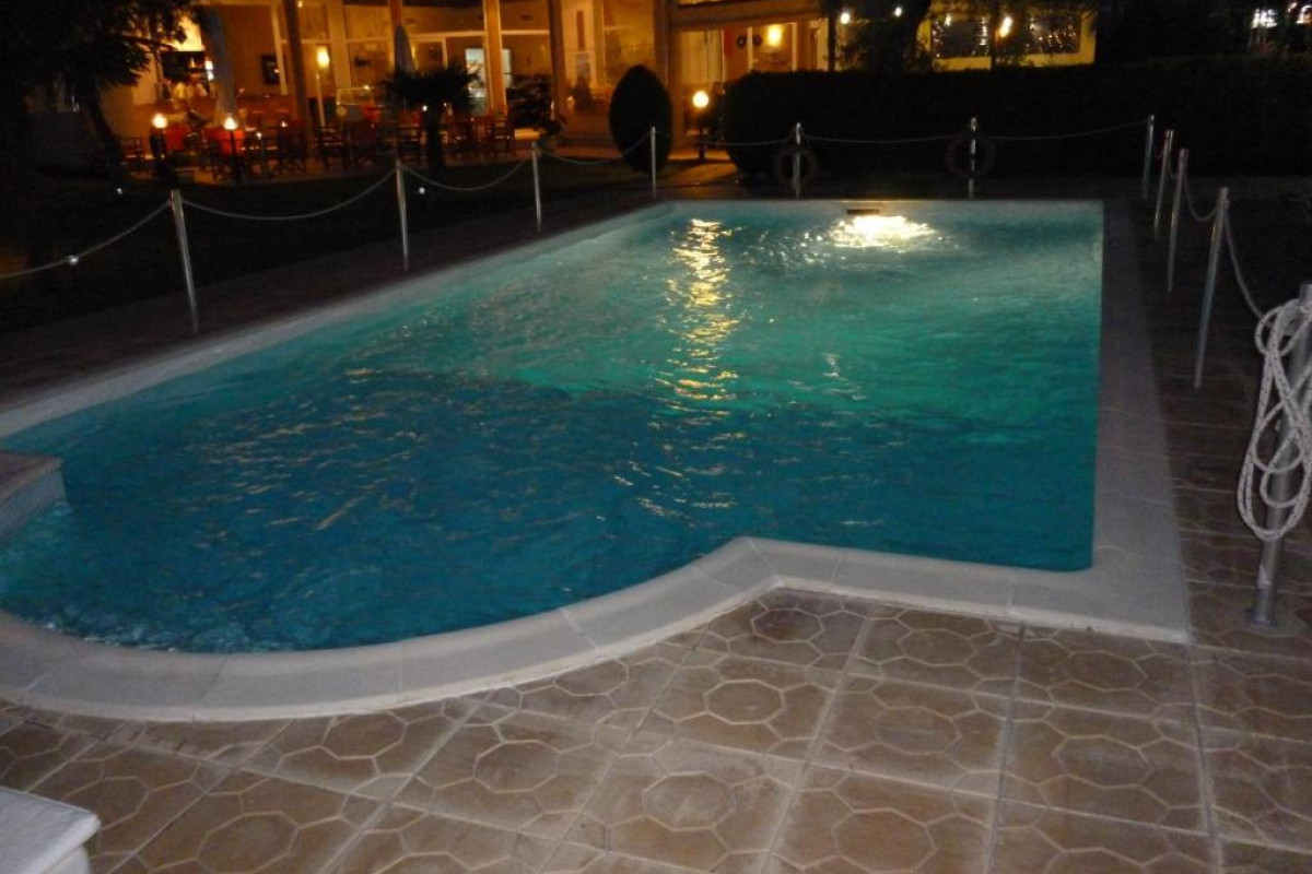CHRISTA HOTEL - LIMENAS