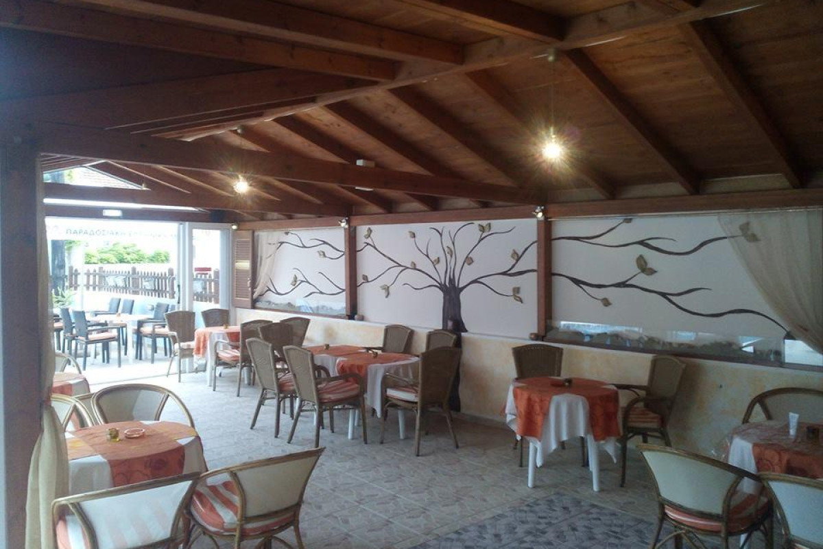 CHRISTAKIS HOTEL