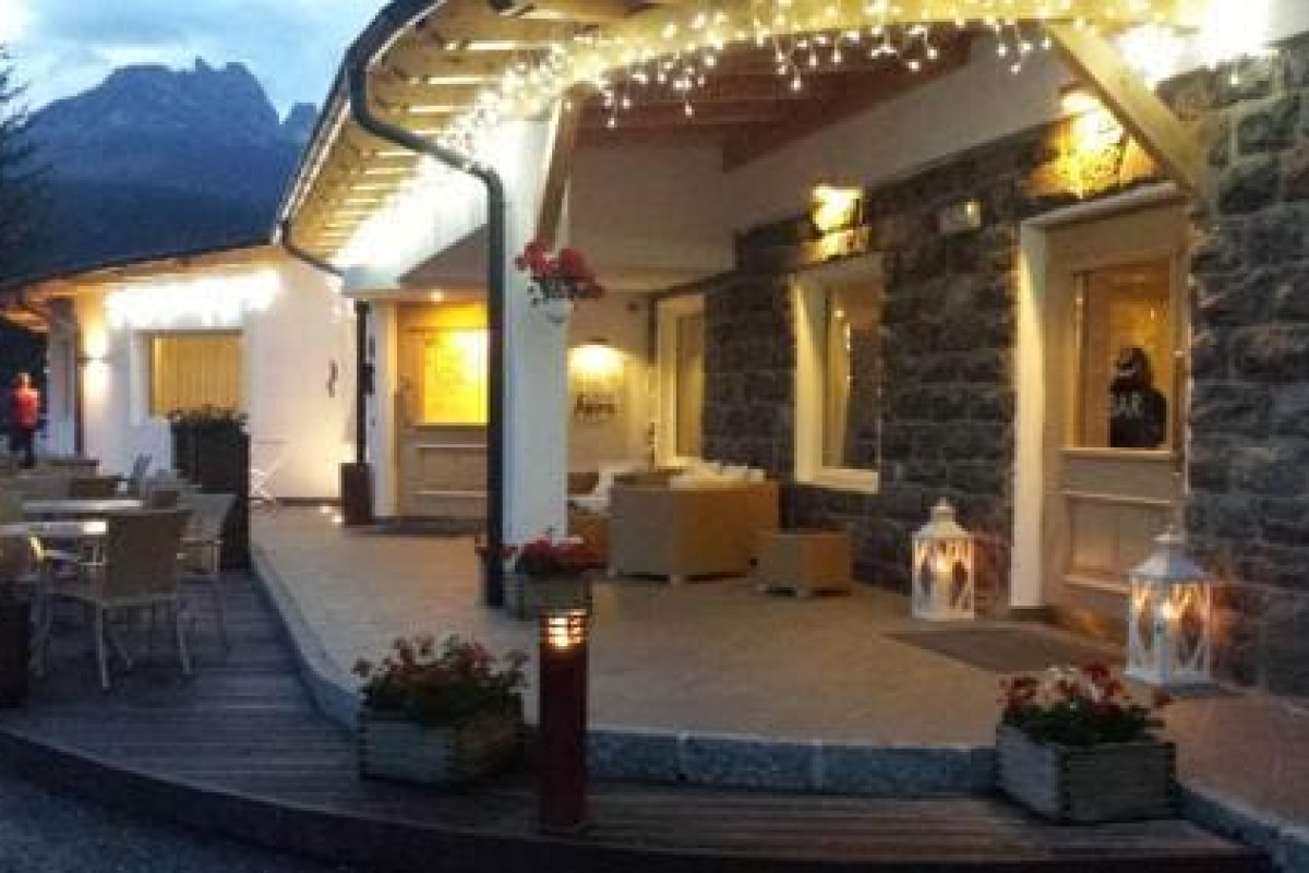 Ciasa Alpina Relax Hotel
