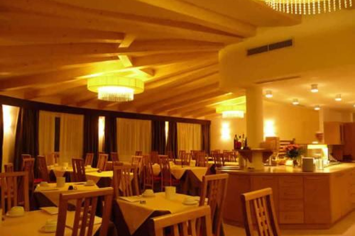 Ciasa Alpina Relax Hotel