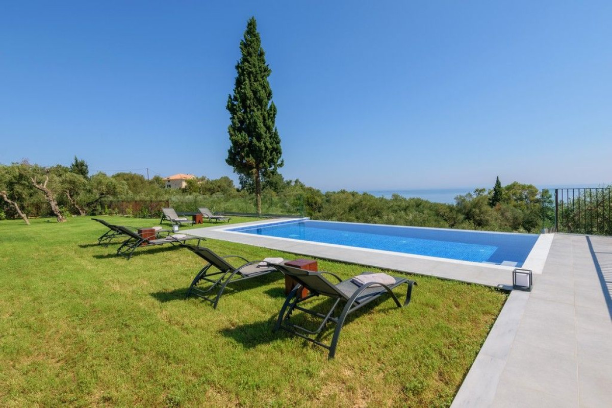 Cicada Villa