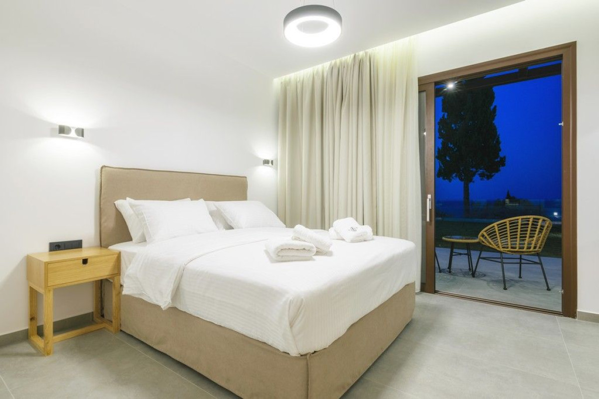 Cicada Villa