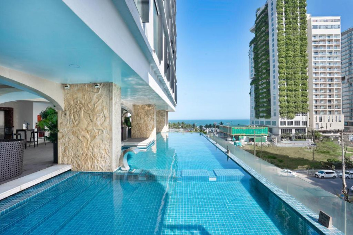 Cicilia Hotels & Spa Danang Powered by ASTON